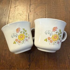 Vintage 70s 80s - CorningWare Corning Corelle Spring Meadow Mugs